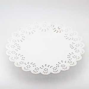 Alzata bianca pizzo Pz.1