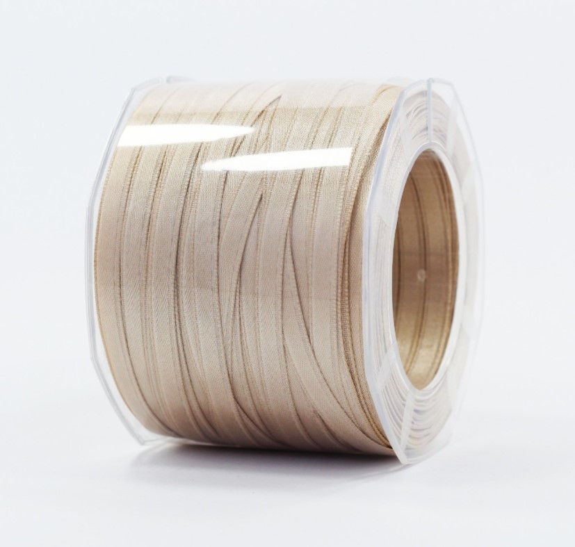Furlanis nastro di raso beige chiaro colore 2 mm.6 Mt.100 - immagine 2