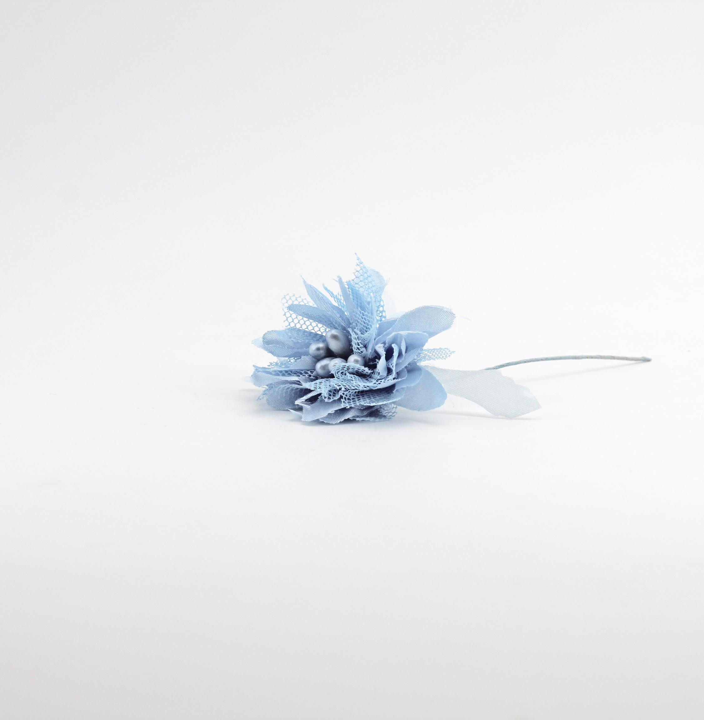 Applicazione fiore celeste dafne piccolo Pz. 12 - immagine 3