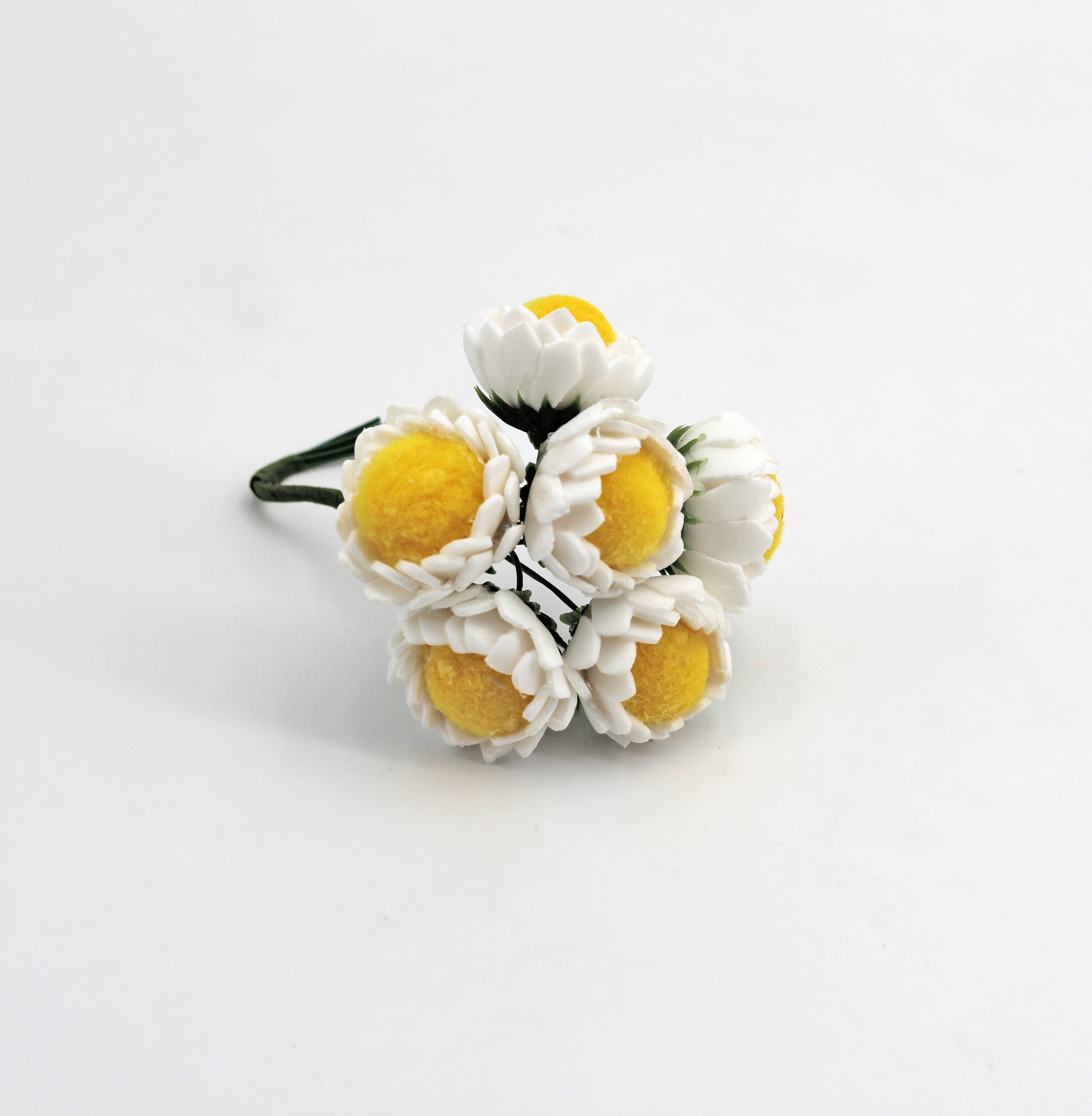 Applicazione fiore margherita Pz. 72 - immagine 3