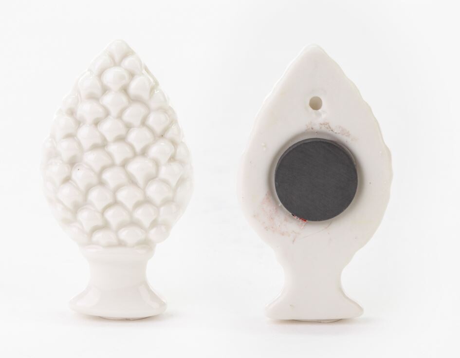 Bomboniera Calamita Pigna Porcellana Bianco 24 pz