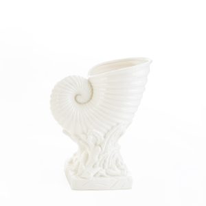 vaso conchiglia porcellana bianca 17x11xh.23,5cm