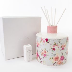 PROFUMATORE PORCELLANA PINK & ROSES C/ASTUCCIO d.14xh.15 CM