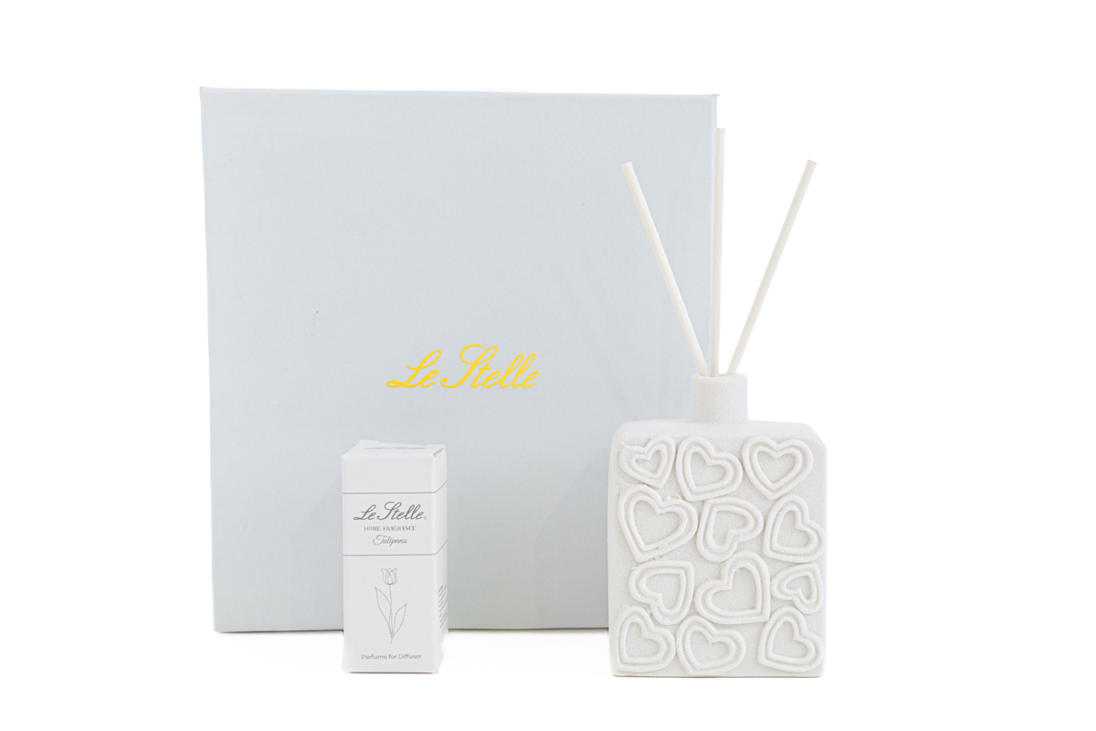 profumatore decoro cuori porcellana 6,5×3,5xh.9cm c/astuccio