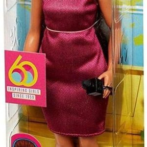 Barbie Carriere Iconiche Reporter TV, Edizione Esclusiva per 60° Anniversario, da Collezionare, Bambola Giocattolo per Bambini 3+ Anni, GFX27 – 887961772043