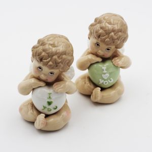 Bomboniera Ilary Queen angelo seduto con cuore Pz.2