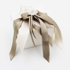 Scatolo f/c seta bianco confezioni da pz. 10