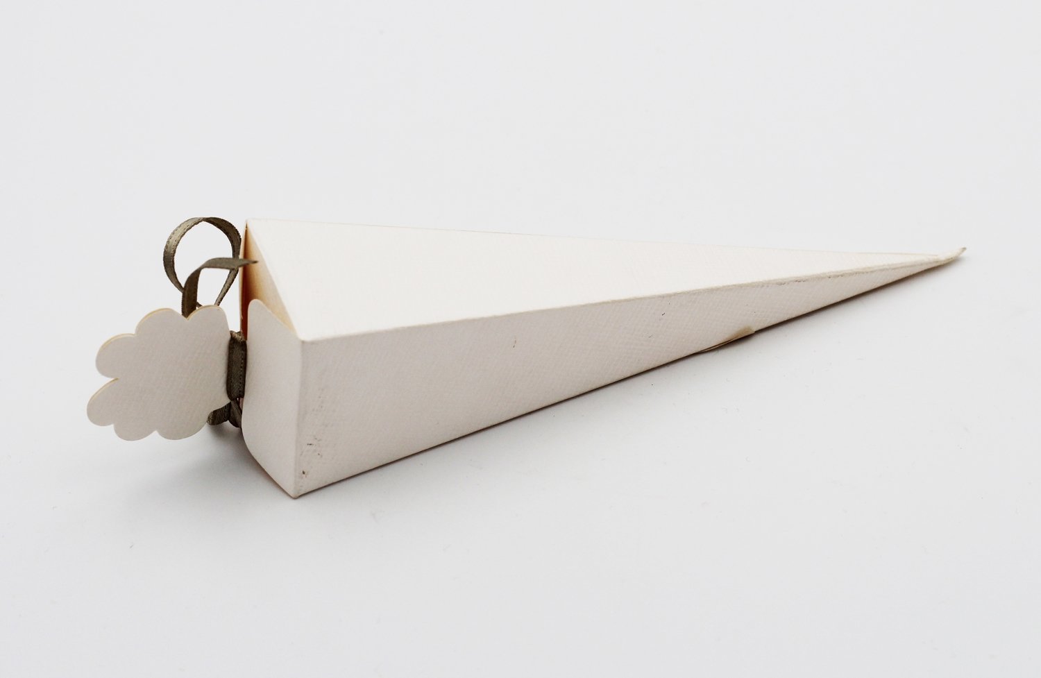 Cono quadrato seta bianco confezioni da pz. 10