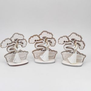 Bomboniera in resina coppia sposi con sagoma bonsai Pz.3