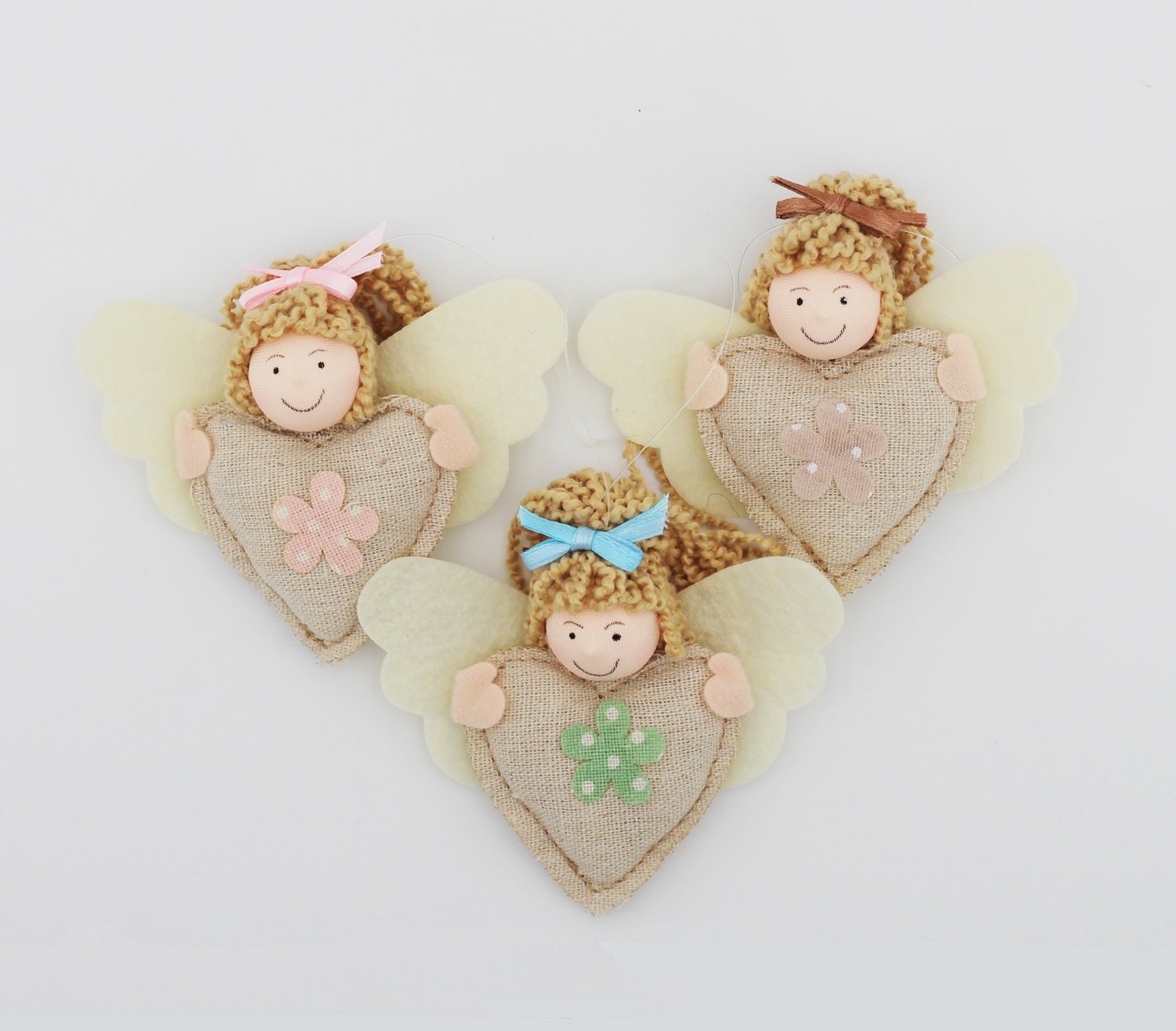 Bomboniera in tessuto angeli con cuore Pz.3 - immagine 2