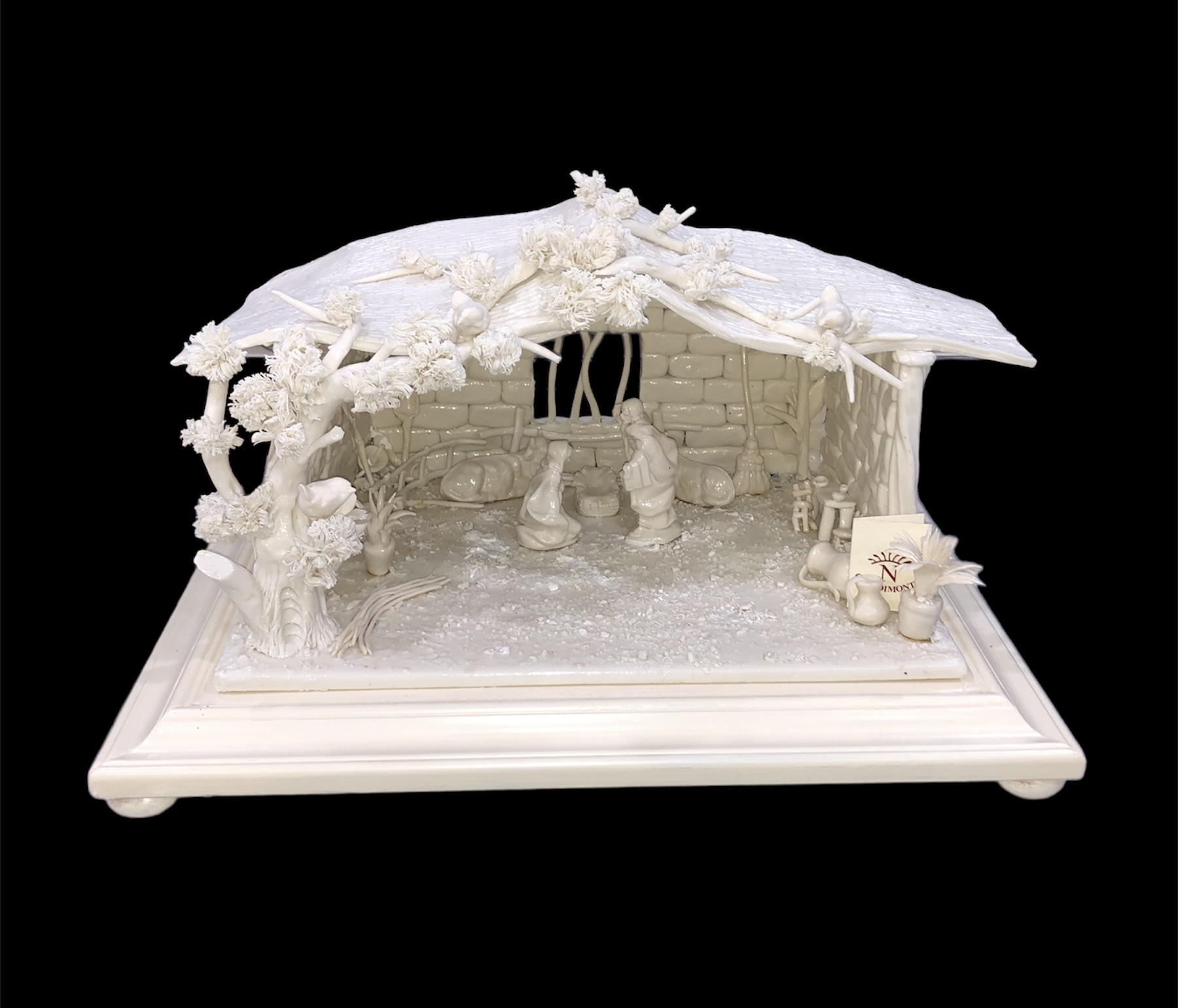 Presepe in porcellana di capodimonte cm. 46 x 39 x h. 26