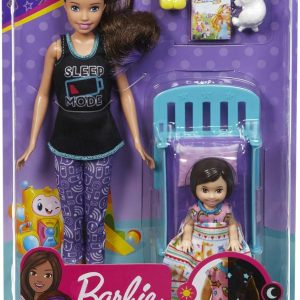 Barbie – SkipperBabysitter – bimba con lettino, gattino e orsetto – FHY97