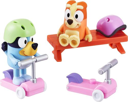 Bluey – Bluey and Bingo’s Scooter fun – Divertimento con il monopattino – BLY12000 - immagine 4